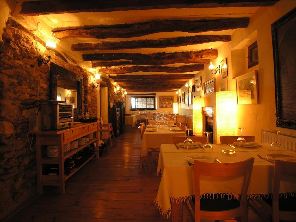 La Posada Del Pintor Tardajos Ngoại thất bức ảnh