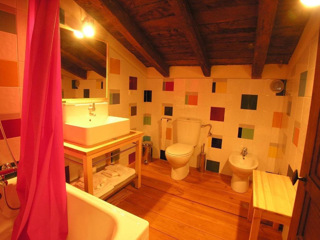 La Posada Del Pintor Tardajos Phòng bức ảnh