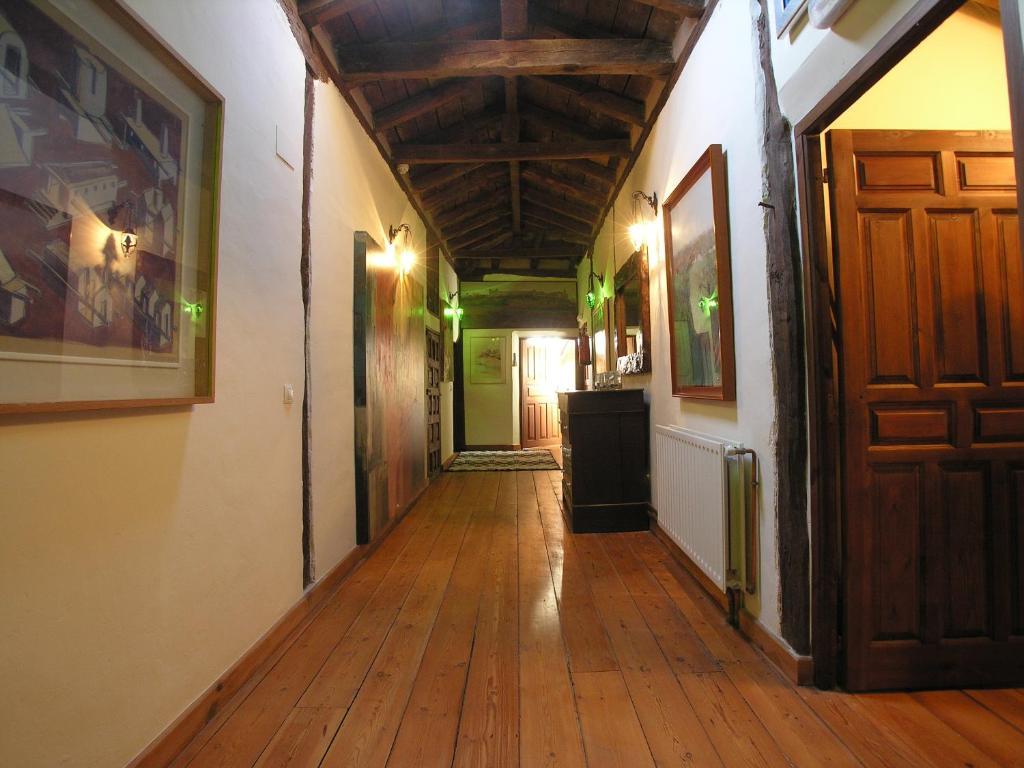 La Posada Del Pintor Tardajos Ngoại thất bức ảnh